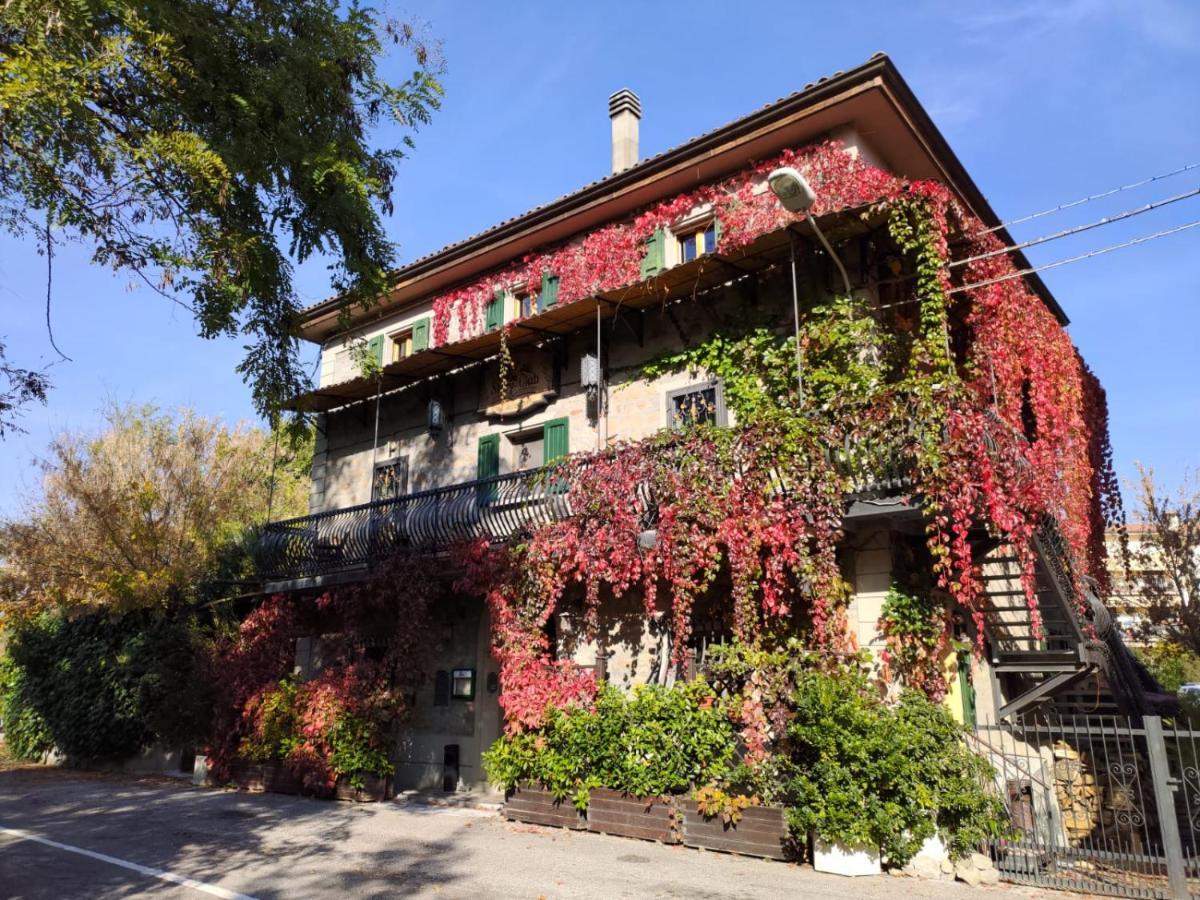 家庭故事住宿加早餐旅馆 奥扎诺-德尔艾米利亚 外观 照片