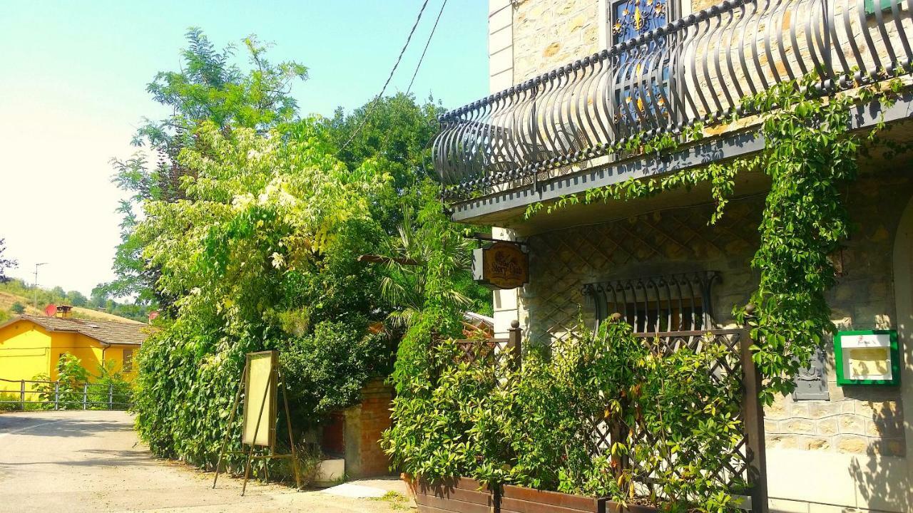 家庭故事住宿加早餐旅馆 奥扎诺-德尔艾米利亚 外观 照片